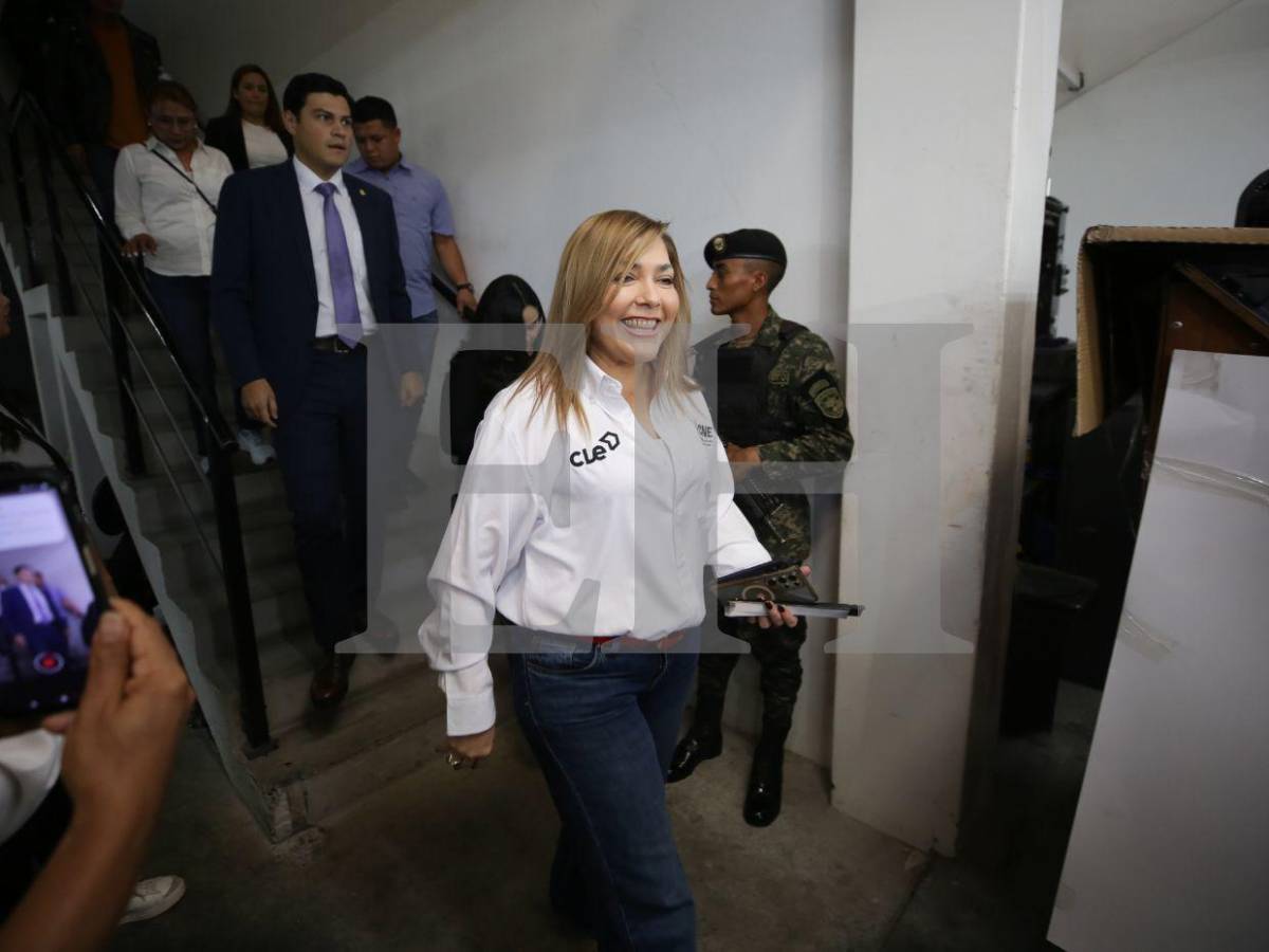 Así fue la impresión de la primera papeleta electoral para las elecciones generales de 2025