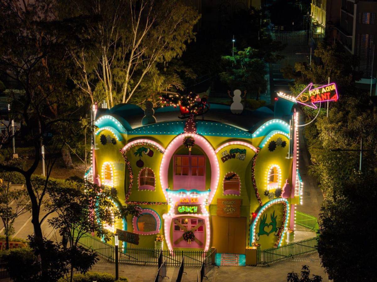 Así luce la Villa Navideña 2025 de El Salvador, la más grande de la región