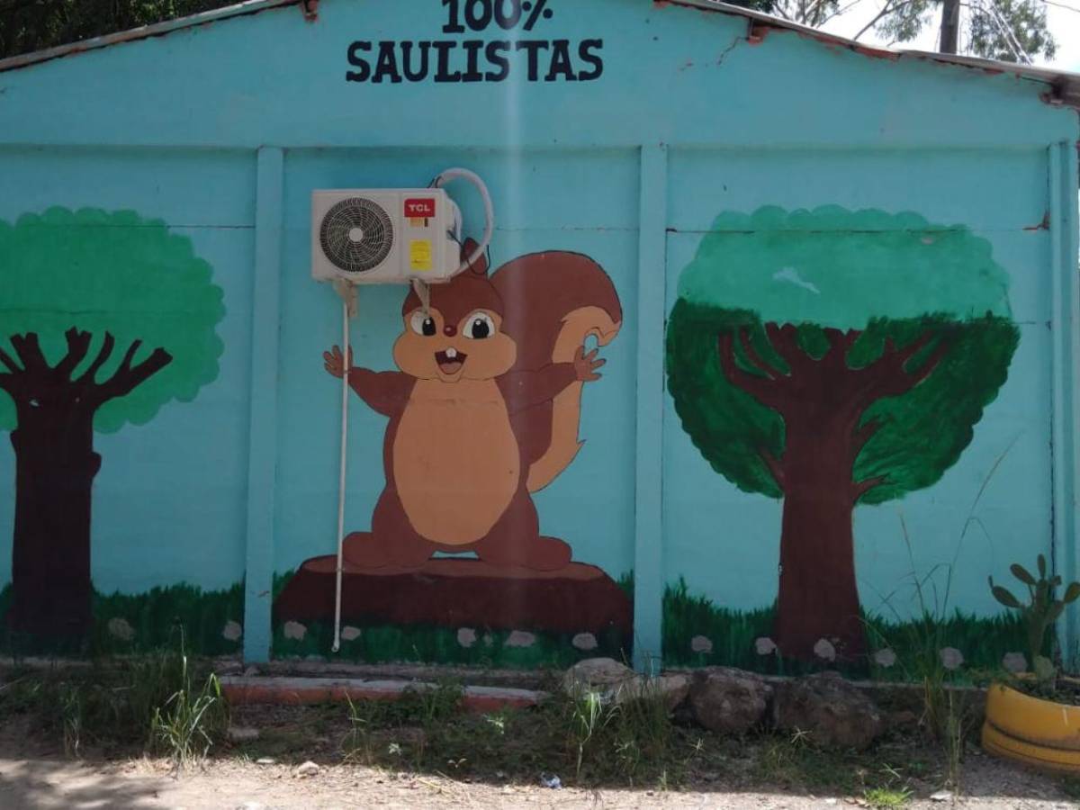 Murales ecológicos transforman el Instituto Saúl Zelaya Jiménez