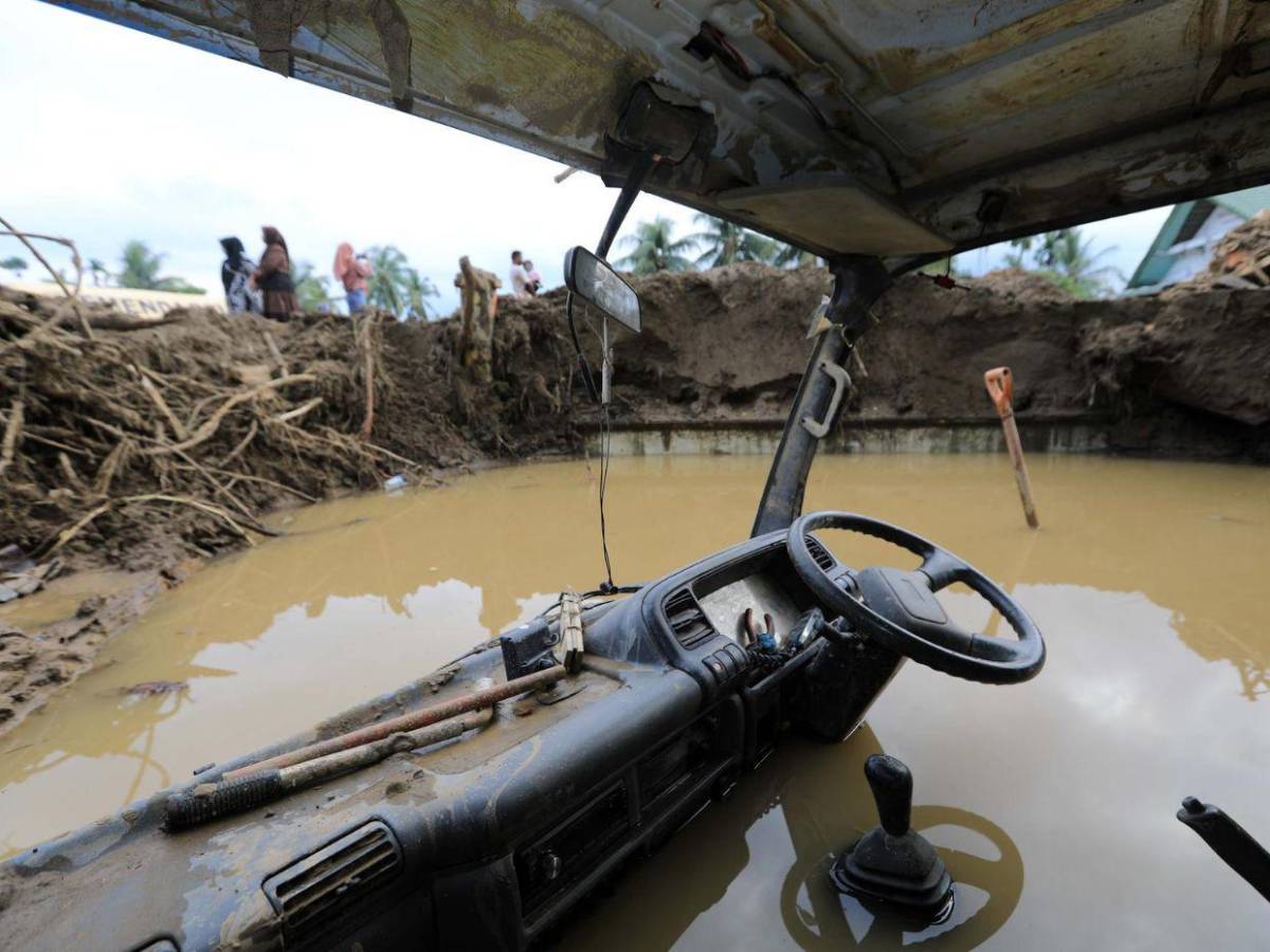 Impactantes imágenes de las inundaciones en Asia: hay más de mil muertos
