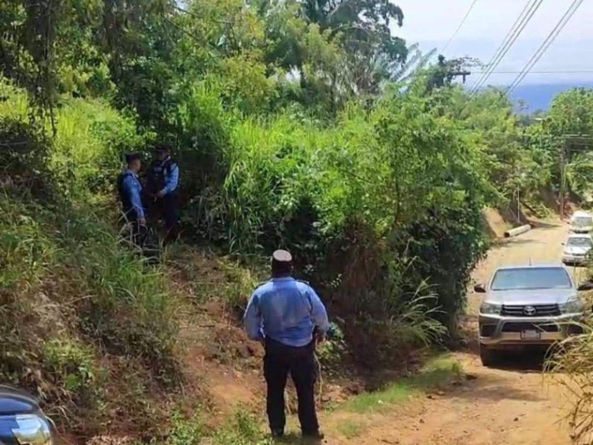 Enmontañado y sin poder salir de la isla: captura de hombre que mató a su expareja en Roatán