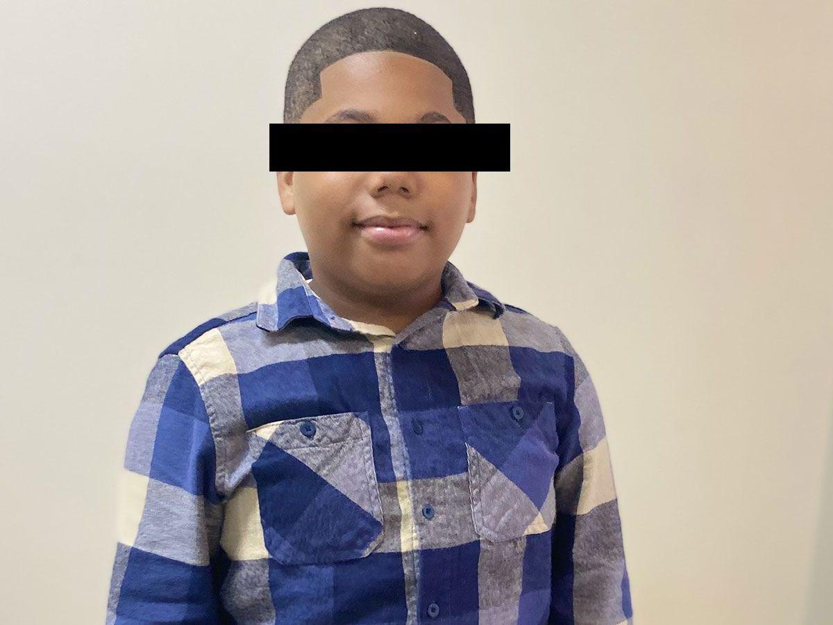 Niño de 11 años llamó a la policía y terminó atacado a disparos por un agente en Misisipi