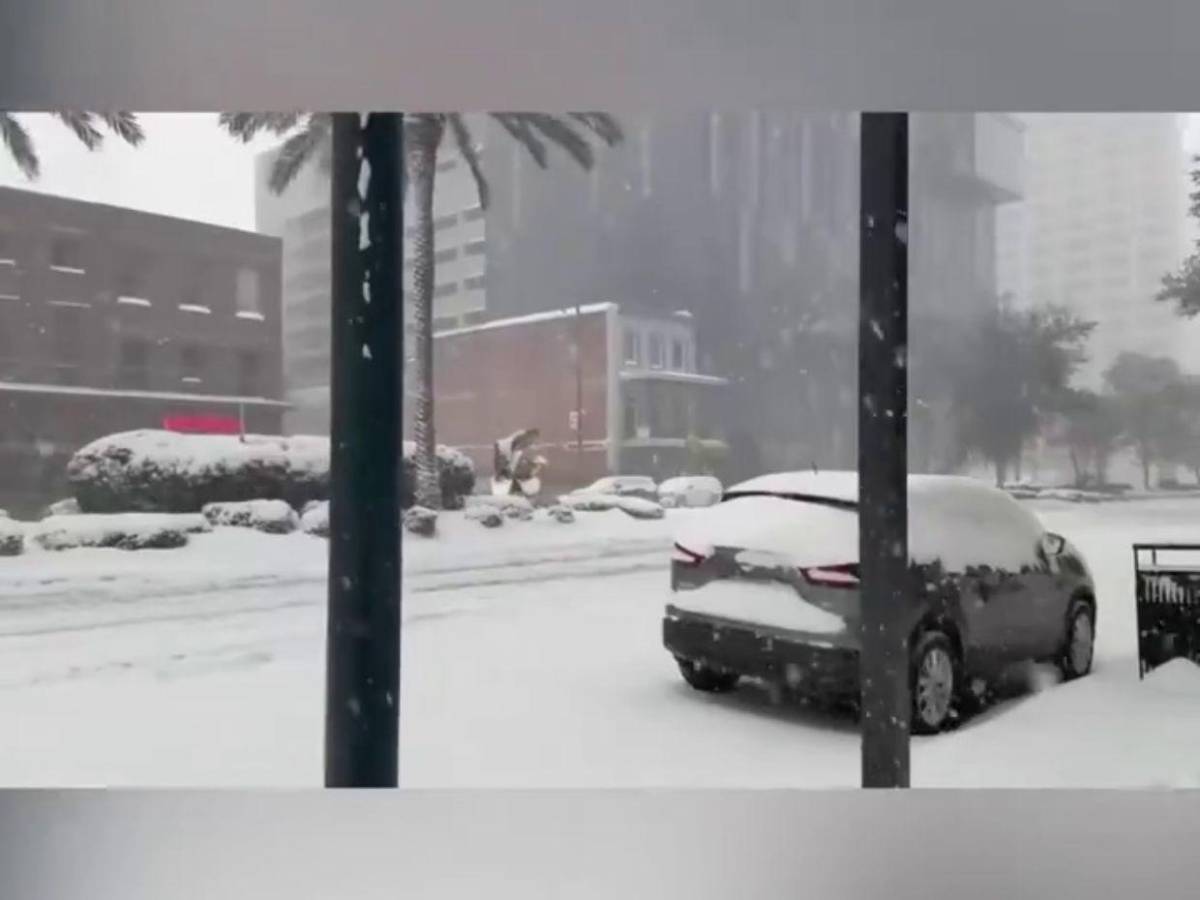 Nueva Orleans recibe una nevada histórica después de 16 años