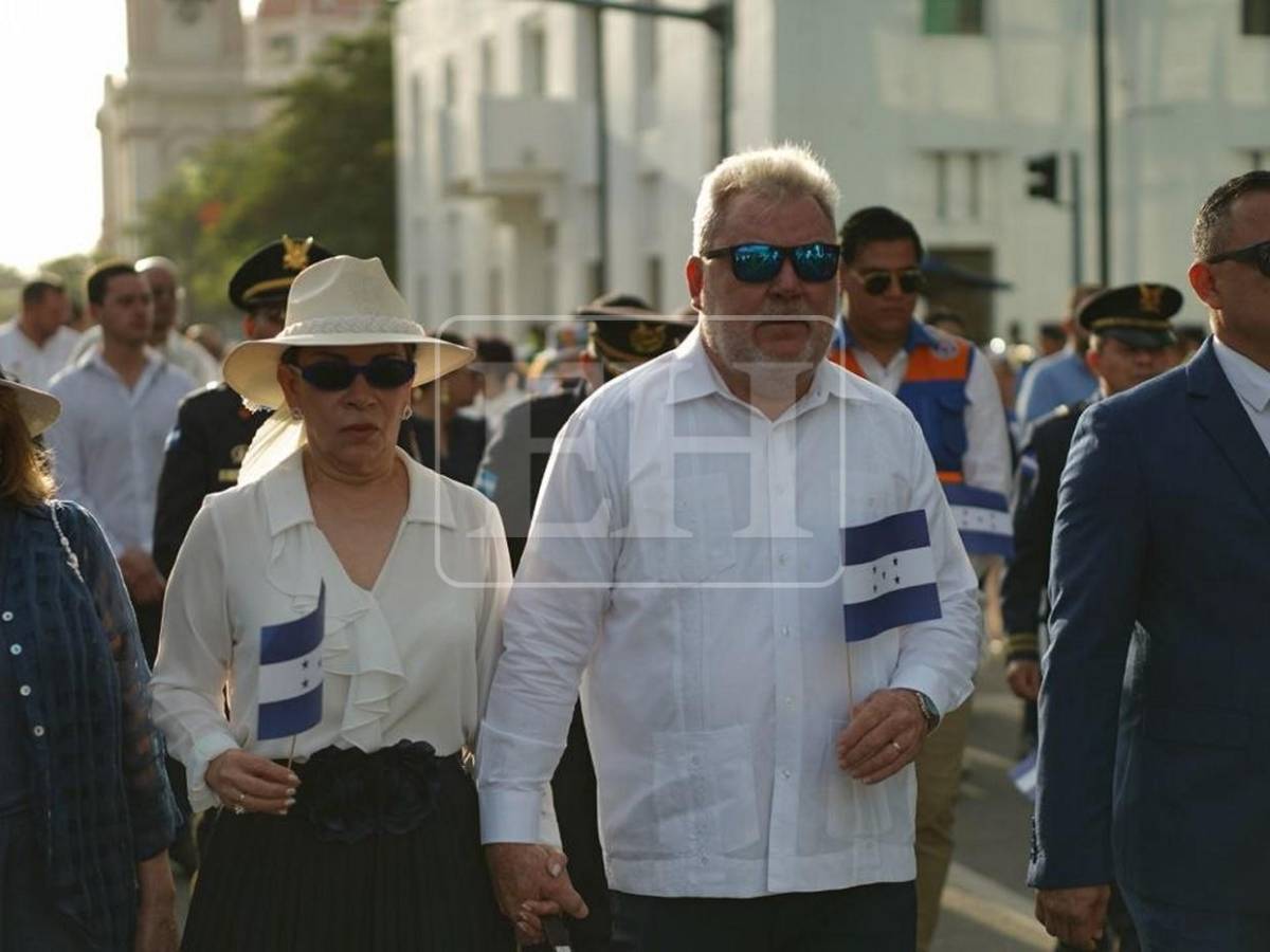 Ambiente festivo y patriótico en San Pedro Sula por aniversario de independencia de Honduras