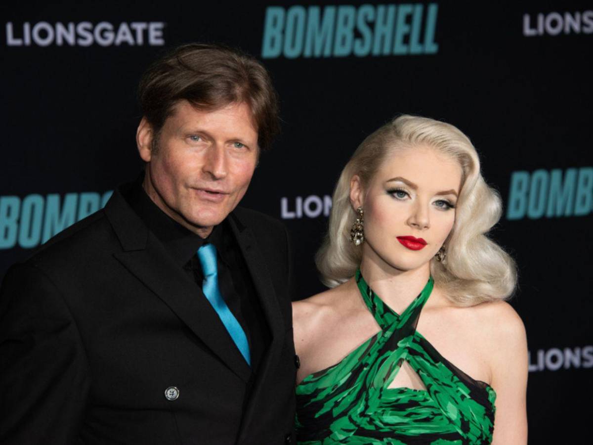 Exnovia demanda al actor Crispin Glover por agresión, fraude y retención ilegal