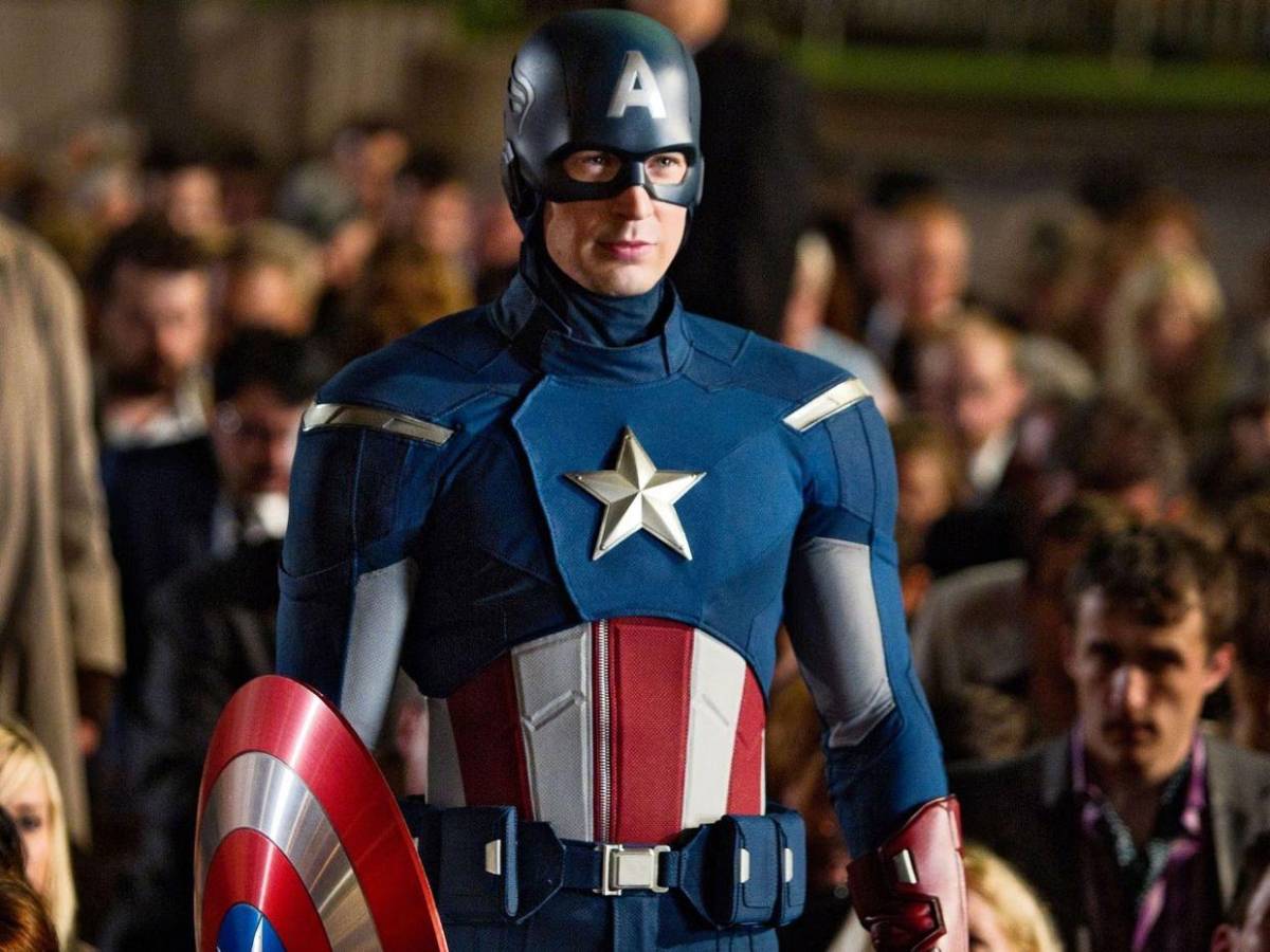 Chris Evans vuelve al traje del Capitán América en Avengers Doomsday