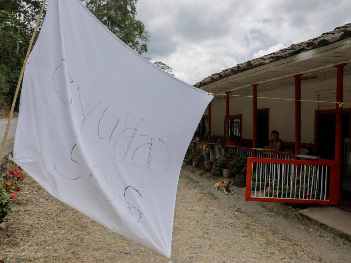 'Ayuda, SOS', el mensaje de campesinos colombianos damnificados por el terremoto