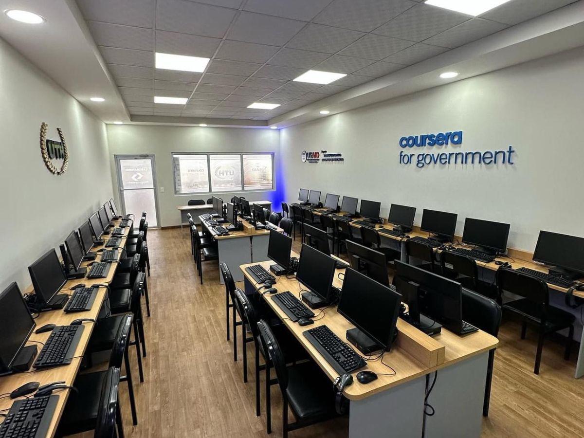 USAID, UTH y COURSERA lanzan el innovador proyecto PROGRÁMATE