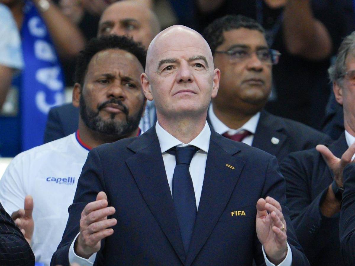 El polémico veto de la FIFA a los argentinos previo al duelo contra Inglaterra