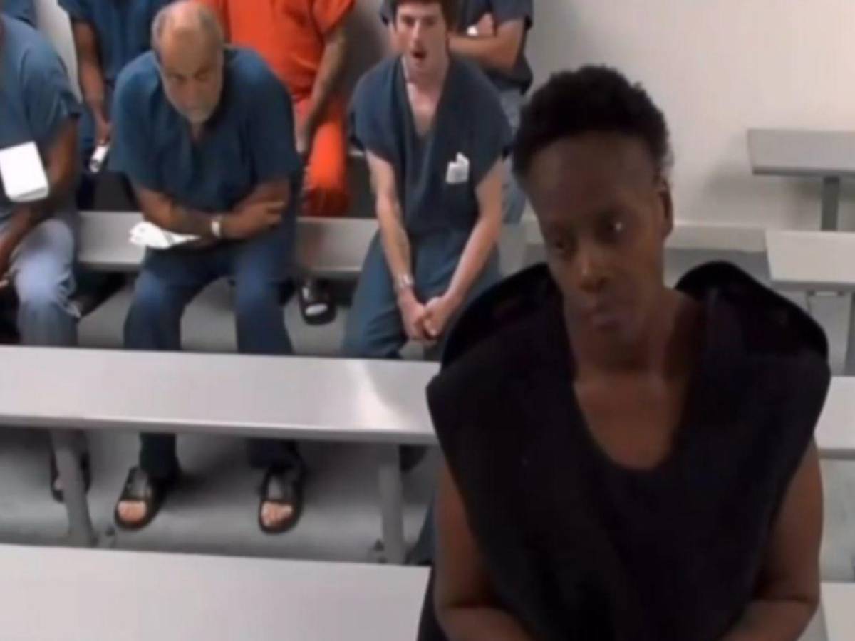 Mujer mata a su hijo por querer exorcizarlo en Florida; dijo que Dios se lo ordenó