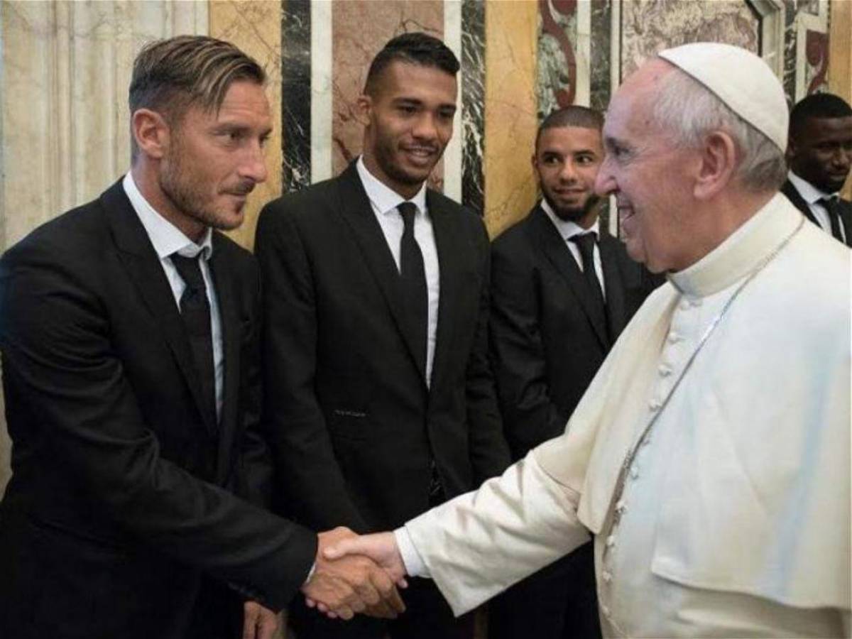 Messi, Modrić y otros 'cracks' del fútbol que conocieron al papa Francisco Messi, Modrić y otros 'cracks' del fútbol que conocieron al papa Francisco