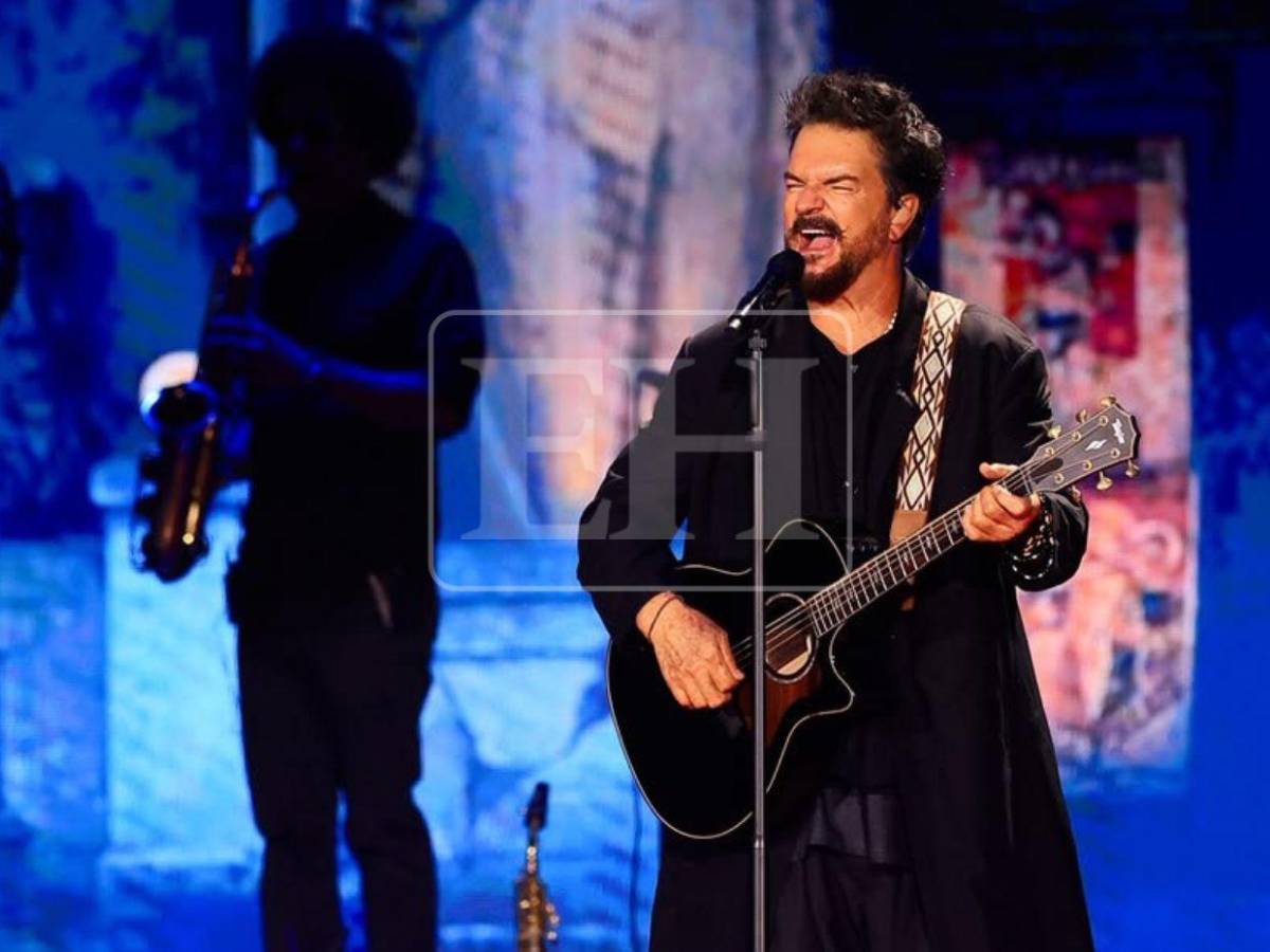 Ricardo Arjona reúne a miles de hondureños en una noche inolvidable en San Pedro Sula