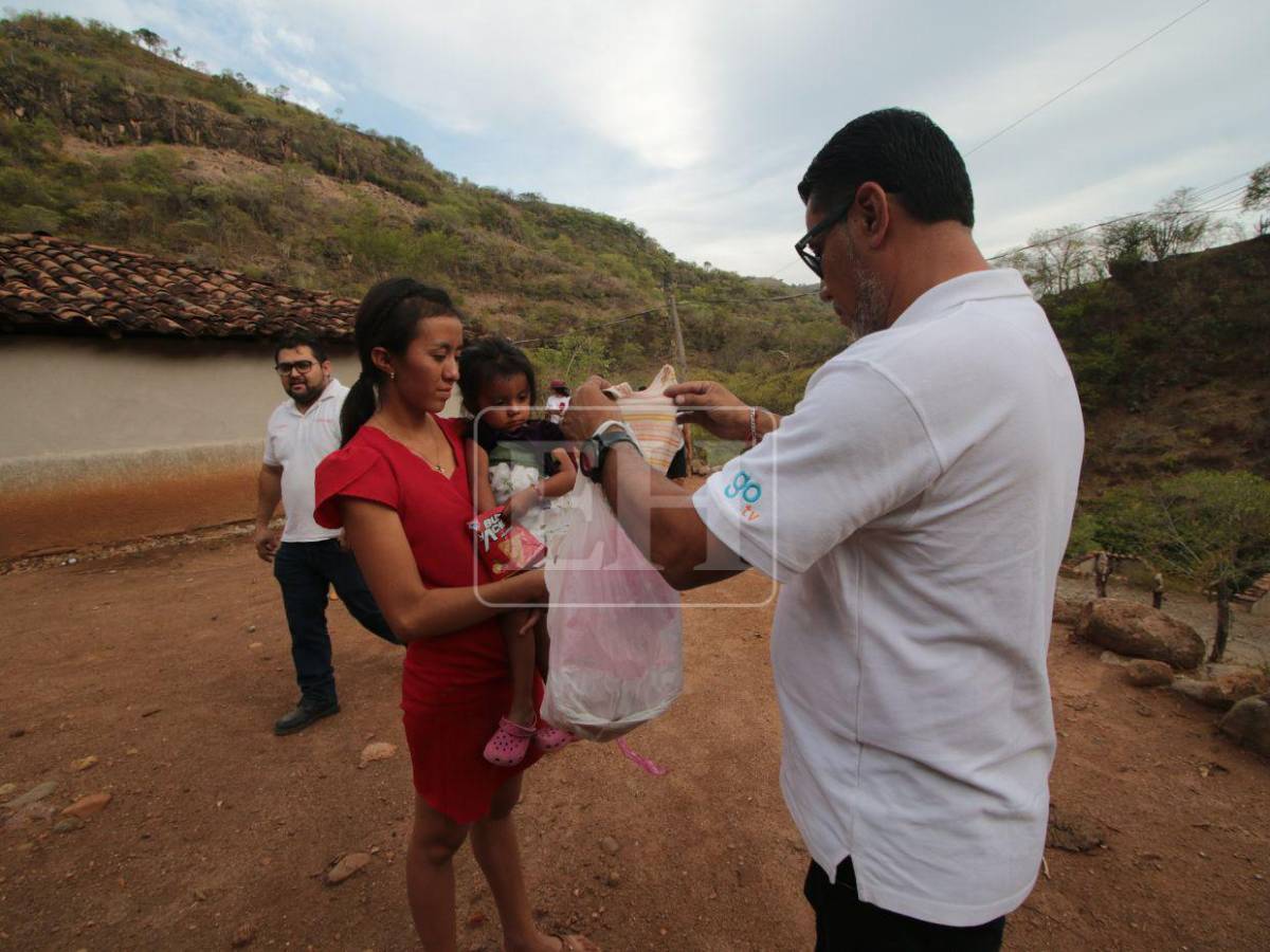 Gracias a sus donaciones, EL HERALDO lleva ayuda al Corredor Seco golpeado por la sequía