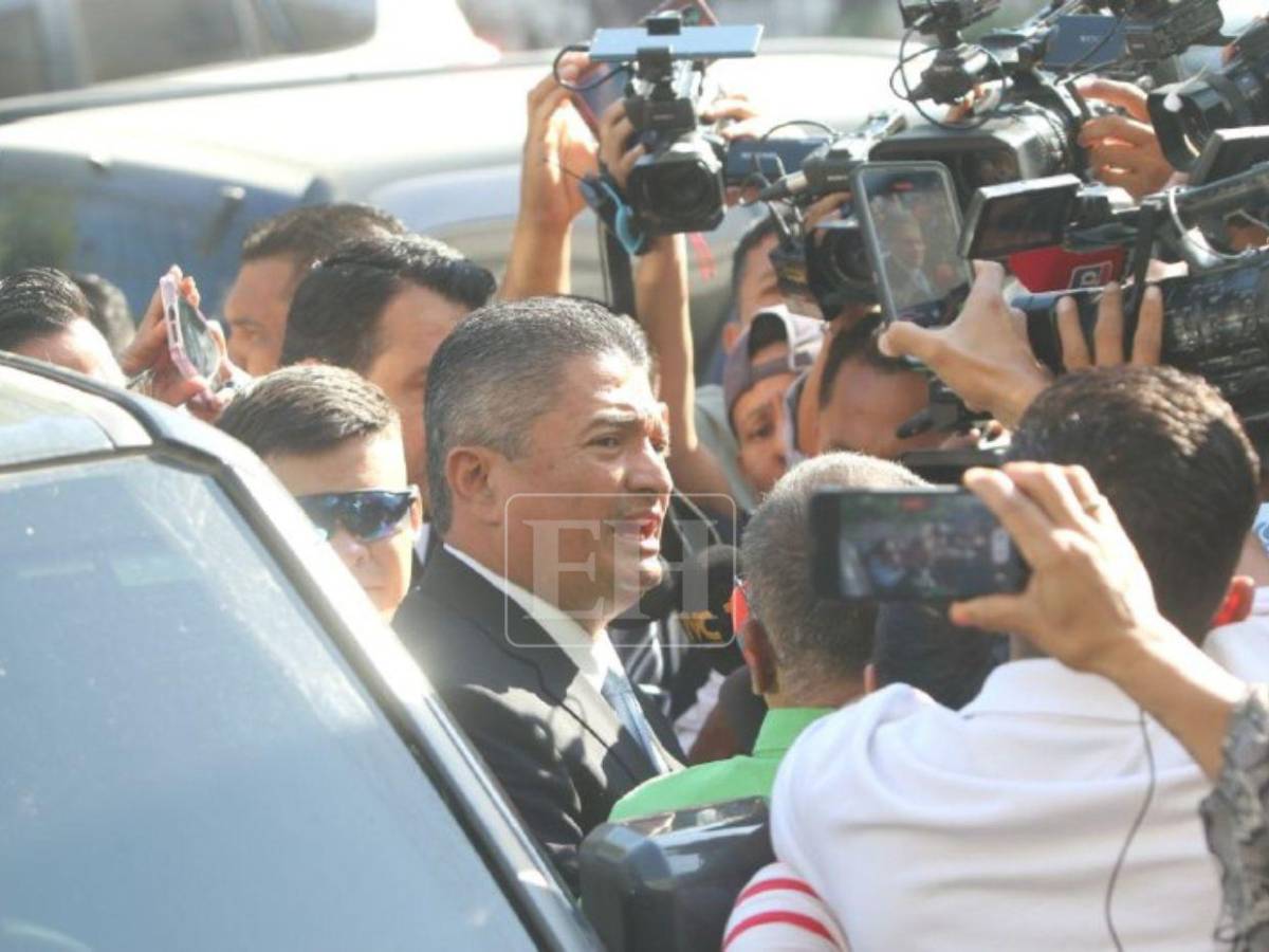 MP promete investigar sin sesgo juicios políticos, tras recibir expedientes