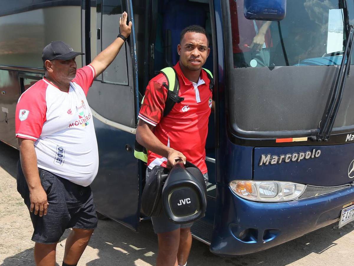 ¿Quién es la hermosura que robó suspiros? El ambientazo en partido por el descenso en Olancho