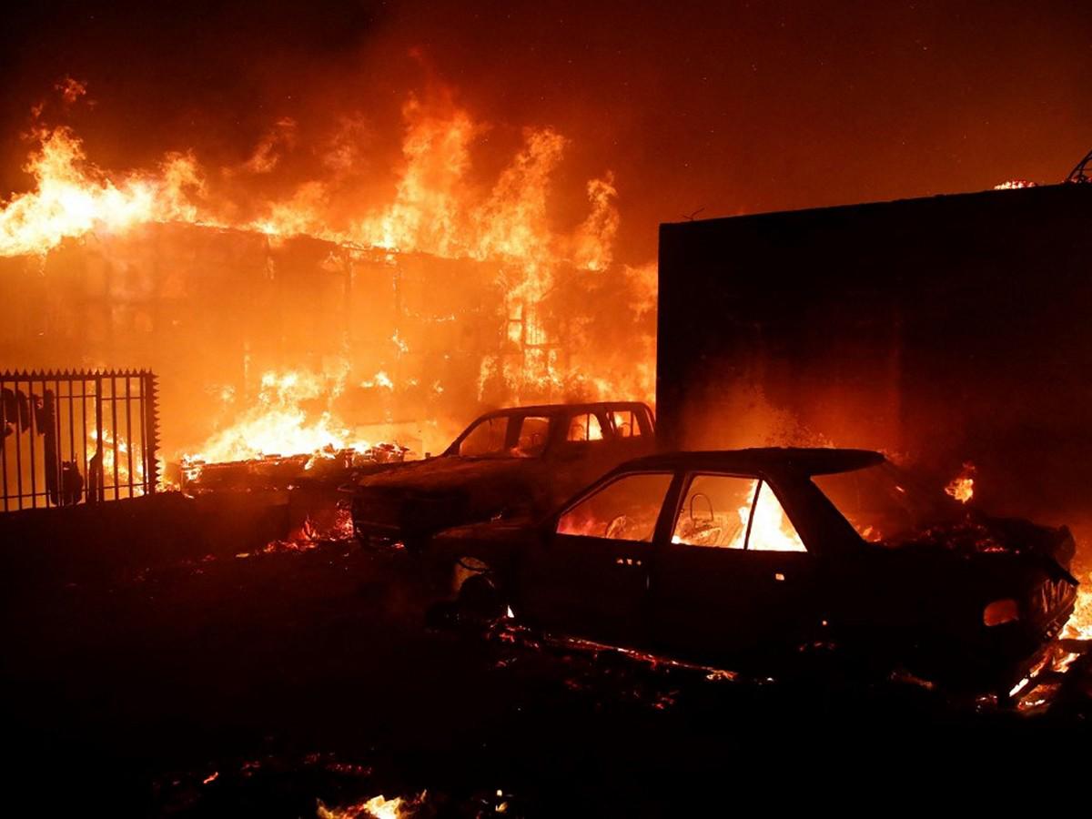Arrestan a bombero acusado de causar incendio con 137 muertes en Chile