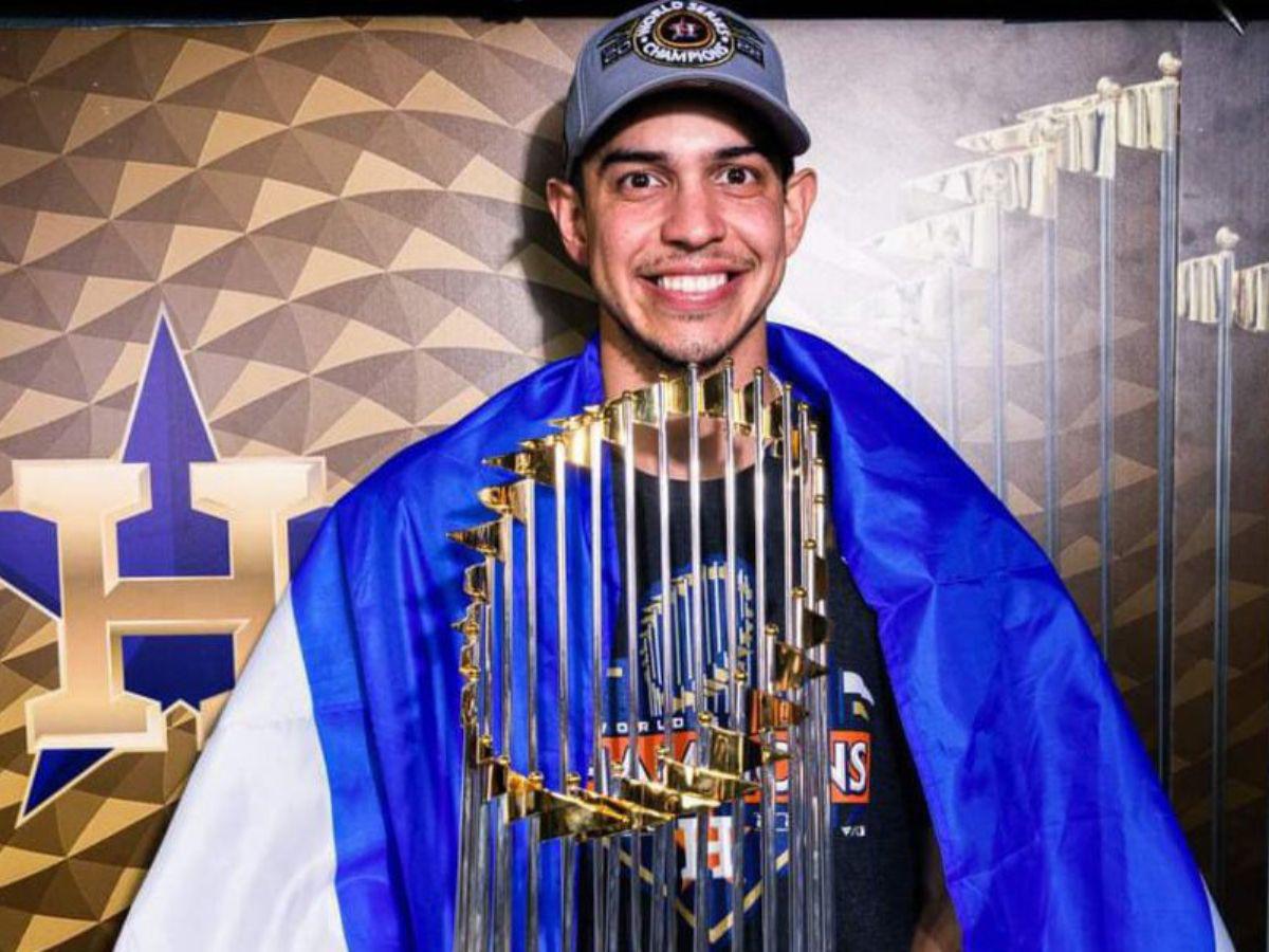 Mauricio Dubón, Jugador de los Astros de Houston, equipo de la Liga Americana de Béisbol.