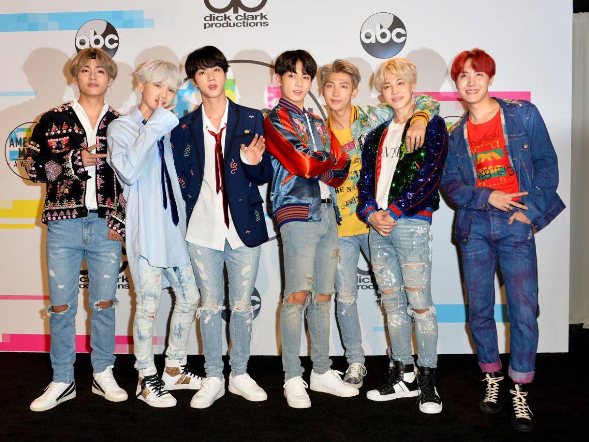 BTS revela el tracklist de Arirang en el marco de su regreso mundial