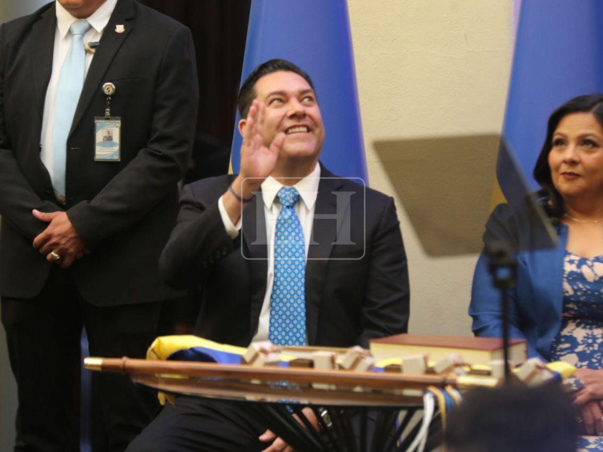 Emocionado: así llegó Juan Diego Zelaya al MIN para ser juramentado como alcalde del DC