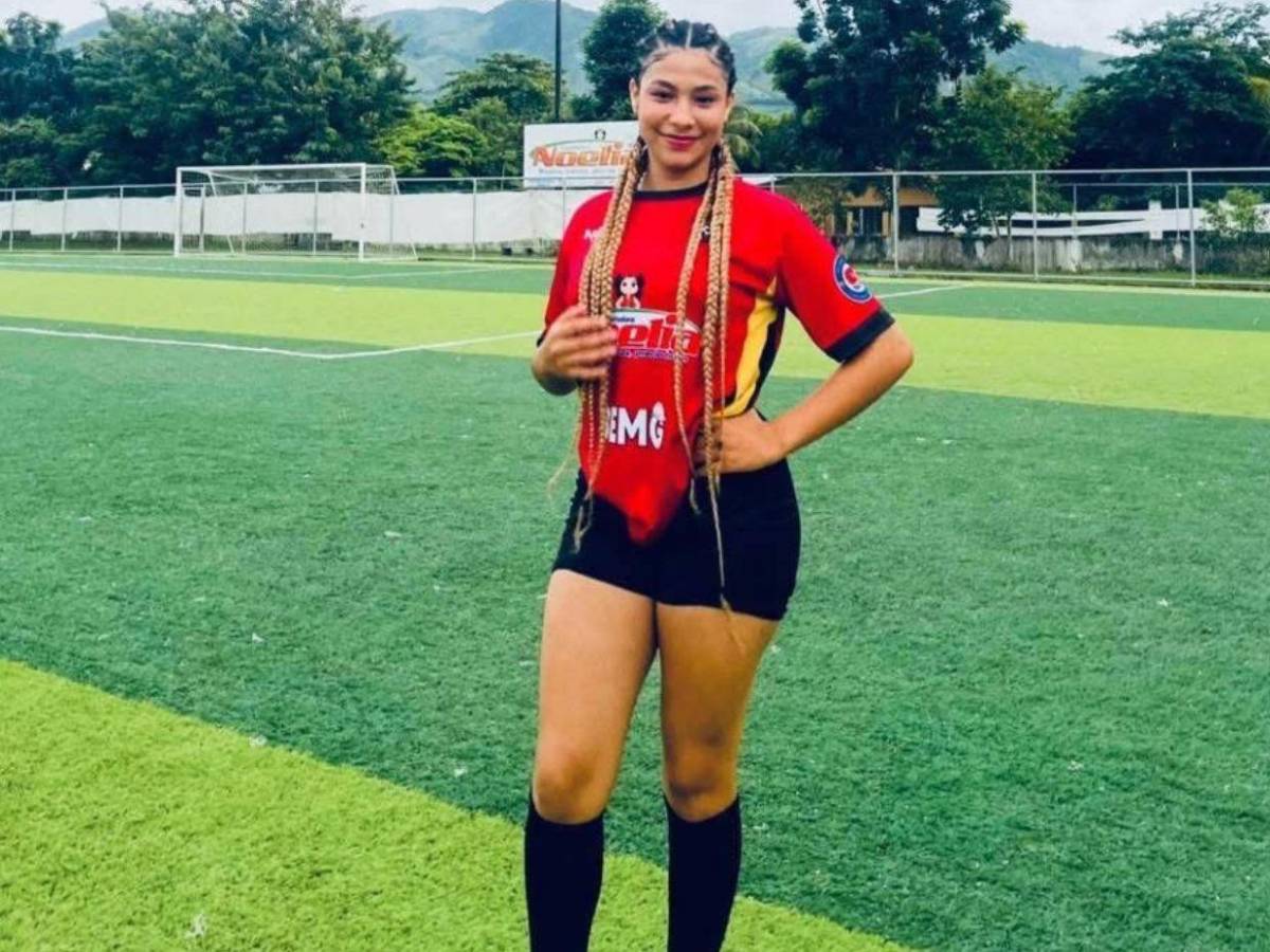 Una madre desconsolada y una familia en luto: entierro de la tiktoker Katherine Mejía