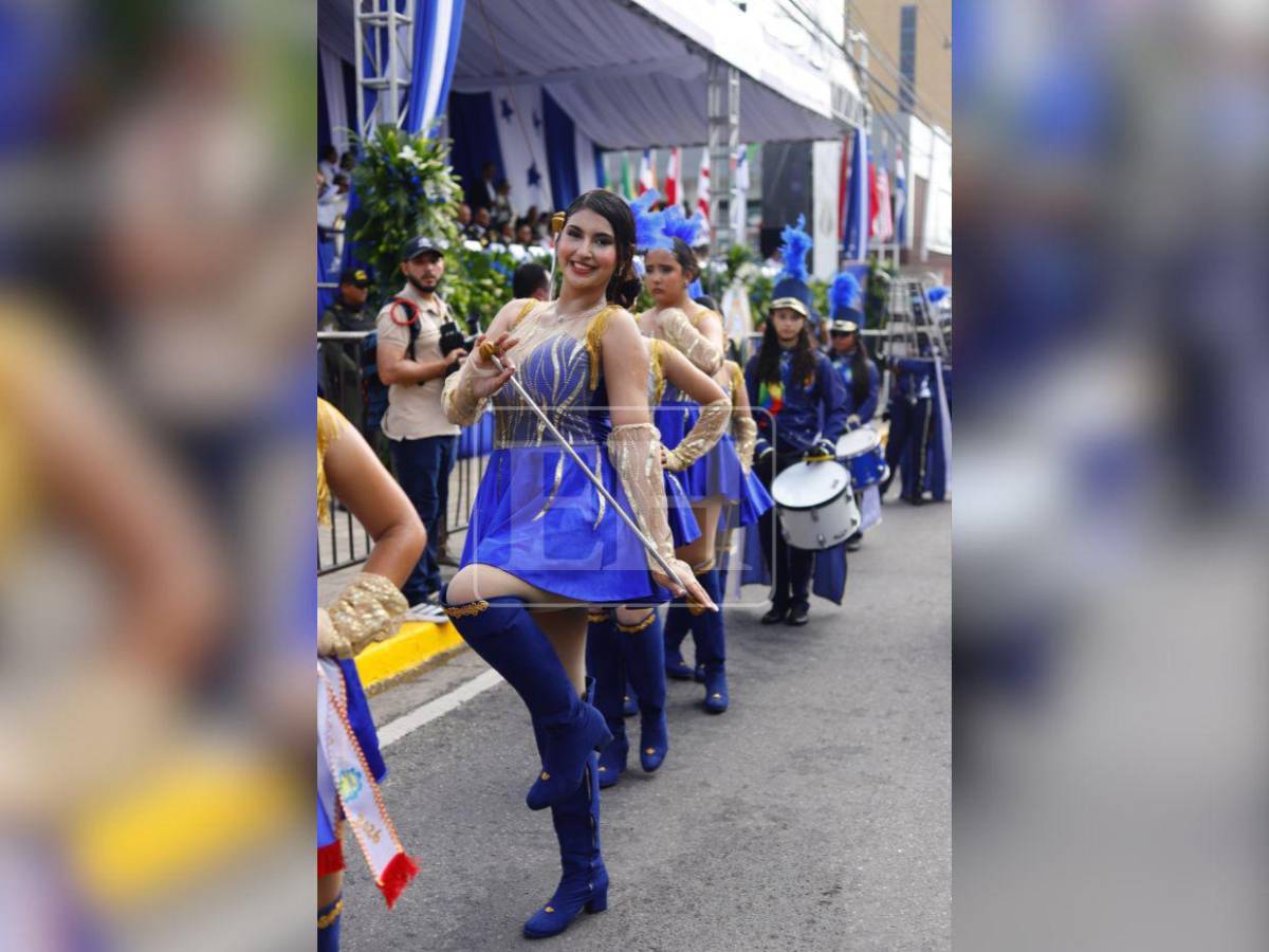 Estos fueron los trajes más hermosos de los desfiles patrios 2026