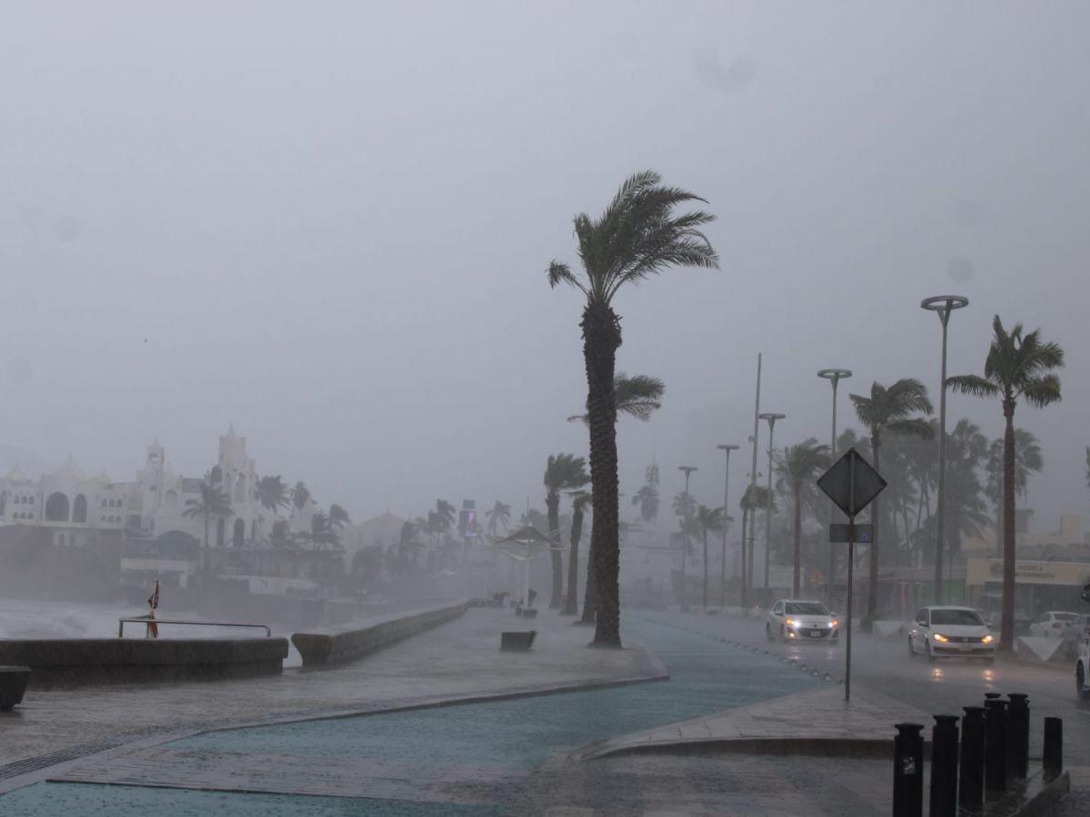 Alerta en México por el huracán Norma; es categoría 2