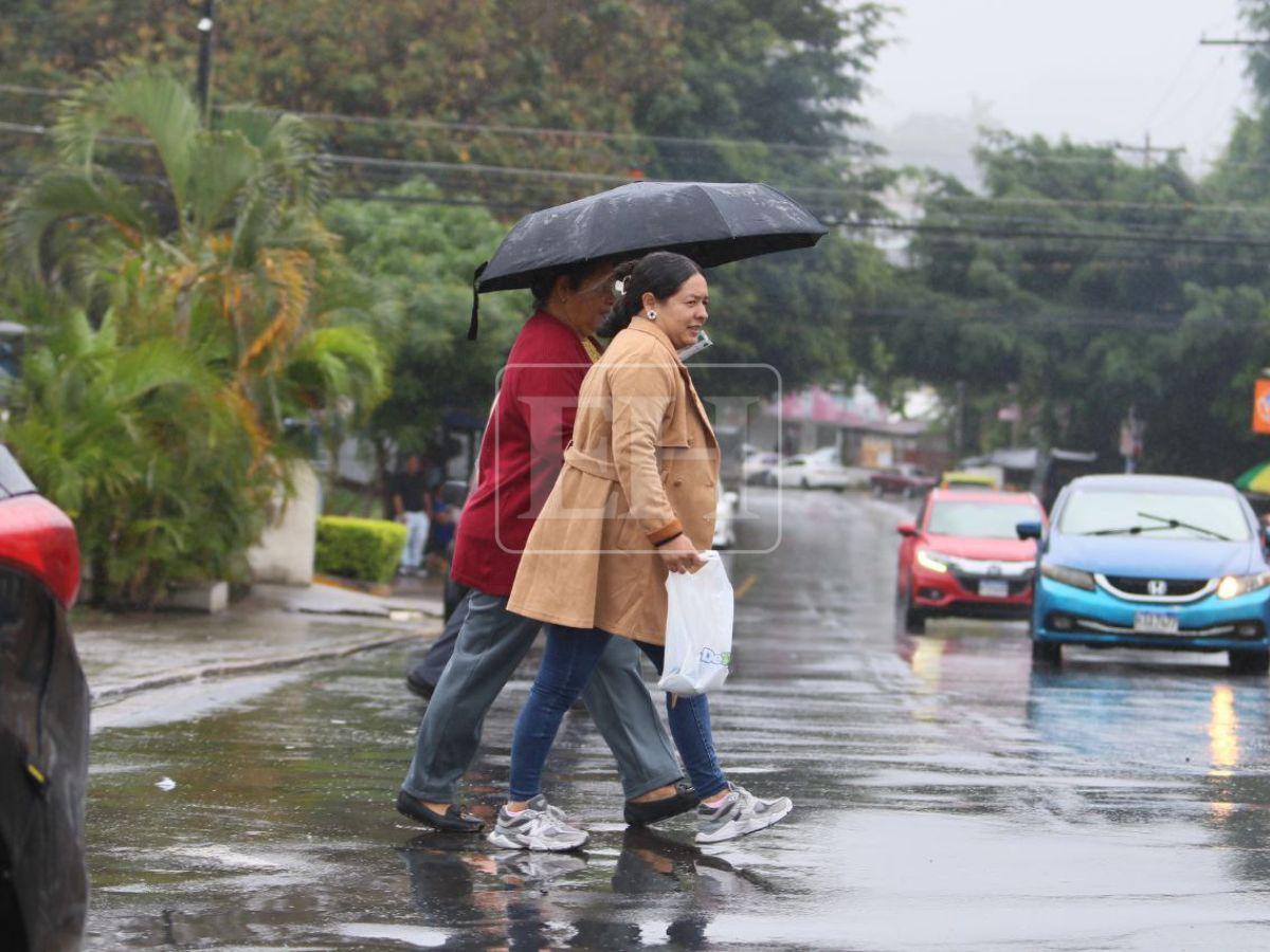 Con actividad eléctrica: Onda tropical dejará lluvias durante varios días esta semana en Honduras