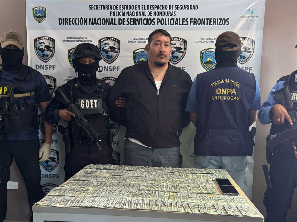 Capturan a hondureño, funcionario de Bukele, con $60 mil en frontera de Valle
