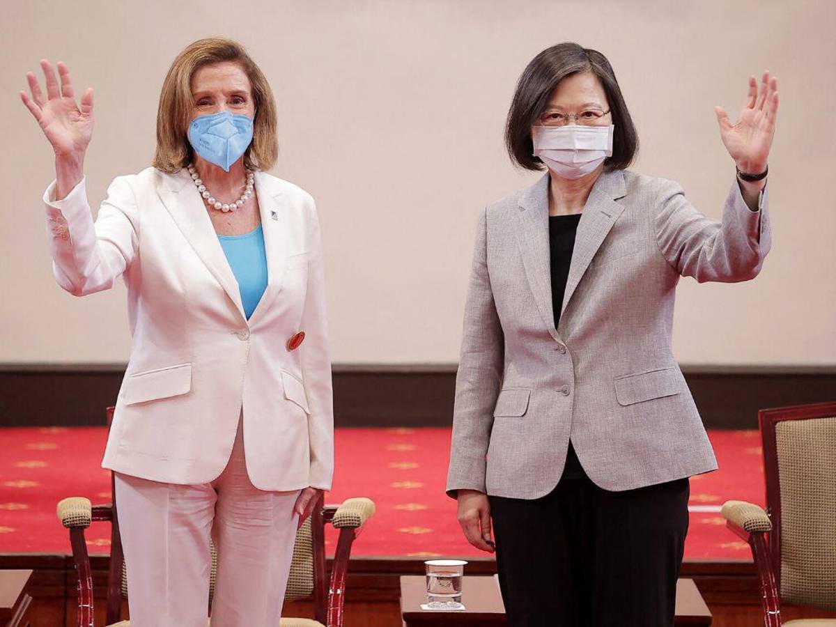 Taiwán se mantiene desafiante ante amenazas militares de China tras visita de Pelosi