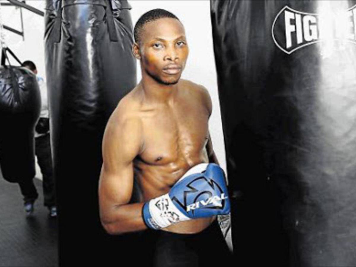 Zolani Tete, excampeón mundial de boxeo sudafricano, fue asesinado frente a su casa