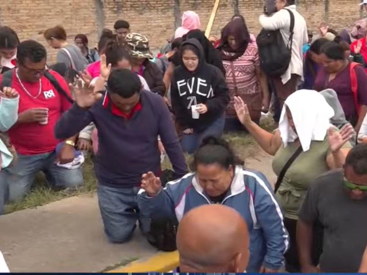 “Sí se pudo”: cientos de afectados de Koriun esperan a Iván Velásquez en Támara