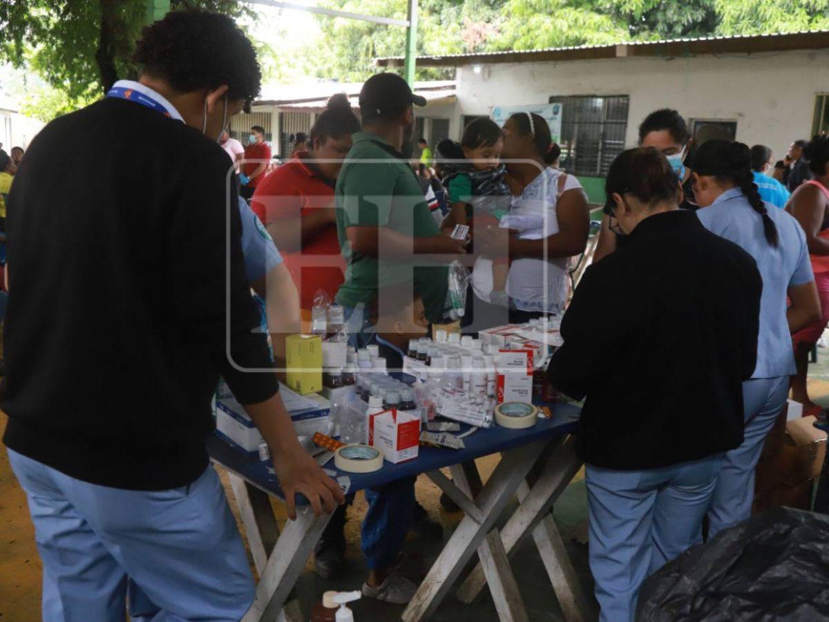 Damnificados e inundaciones en la Flor de Cuba de San Pedro Sula por las lluvias