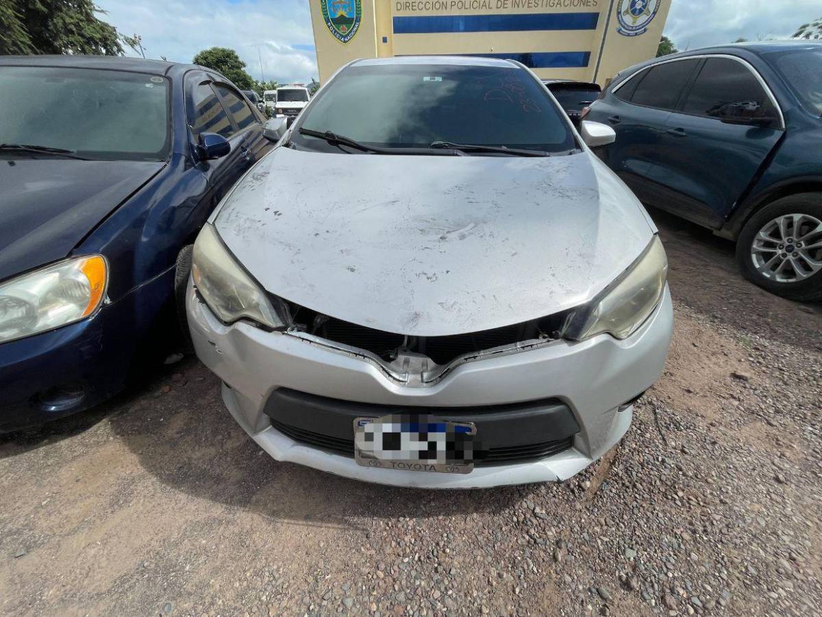 Con orificios de bala y su placa puesta: así hallaron carro de asaltantes que mataron a Frank Morris