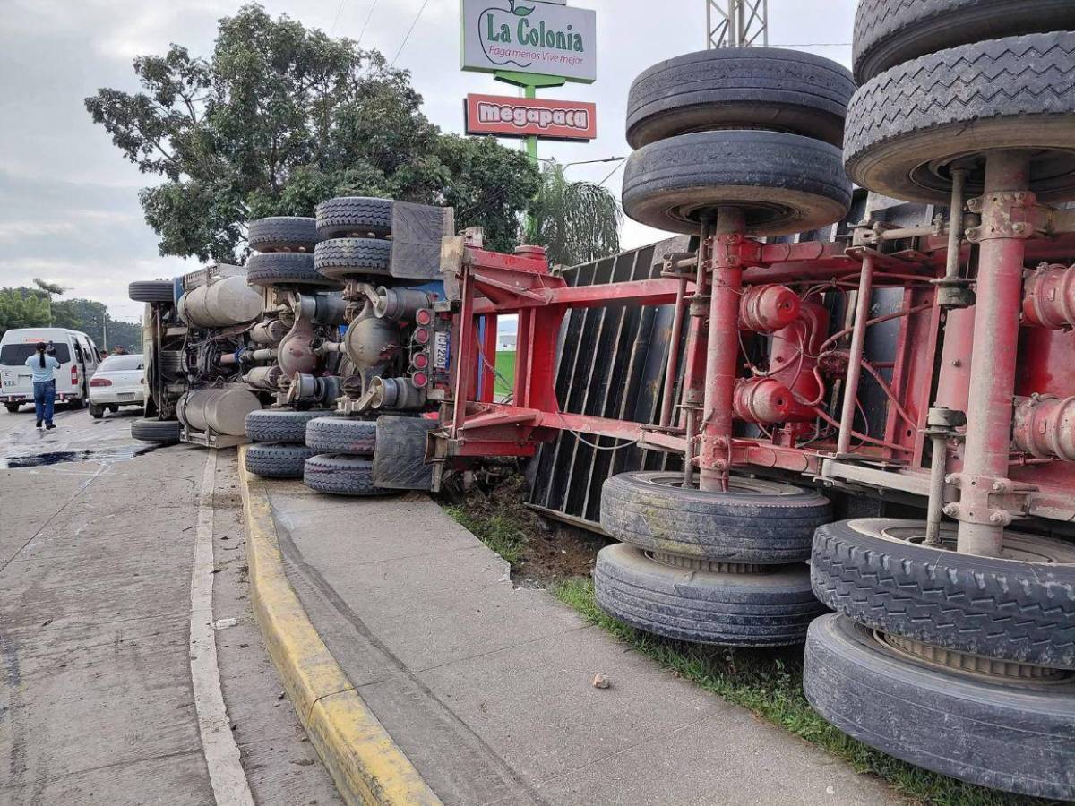¿Cómo ocurrió el accidente que dejó una mujer muerta en el bulevar del Este en SPS?