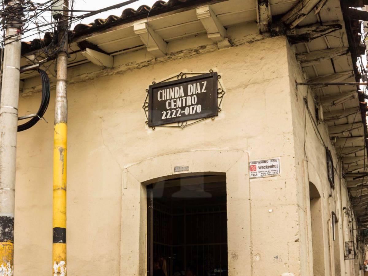 ¿Histórico negocio Chinda Díaz será demolido o reconstruido tras incendio?