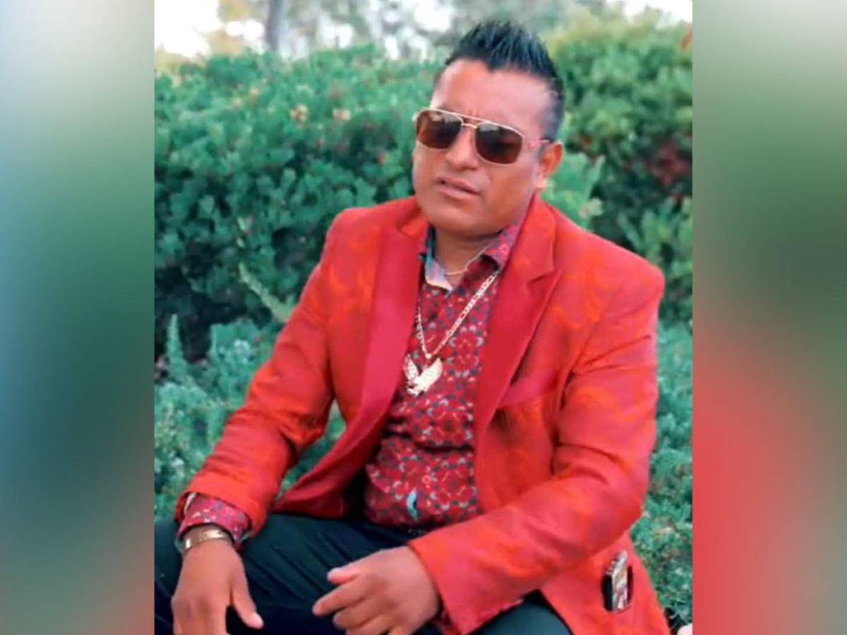 Buscan a menor, madre de bebé muerta y víctima de presunto abuso paterno en California