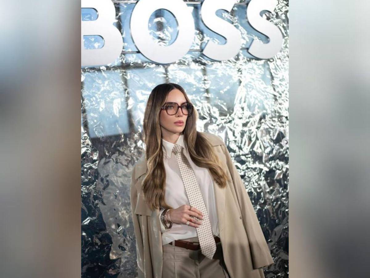 Belinda de cantante a modelo: Así conquistó en la pasarela de L’Oreal