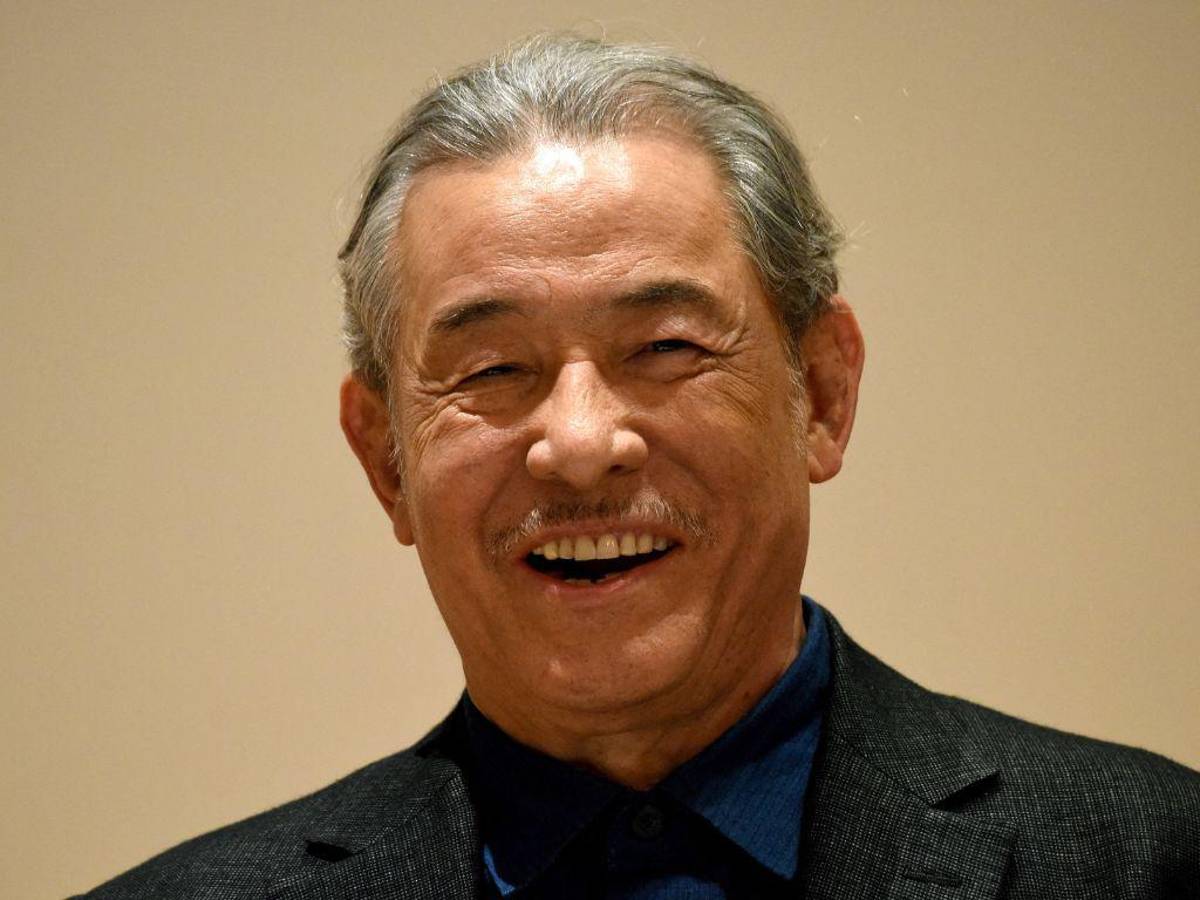 Muere el diseñador japonés Issey Miyake