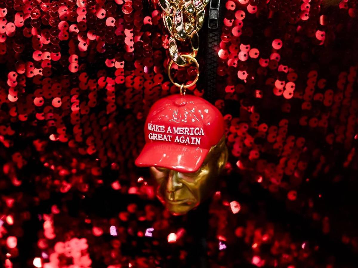 Trump tendrá su ansiado “baño de masas” en estadio de Washington antes de investidura