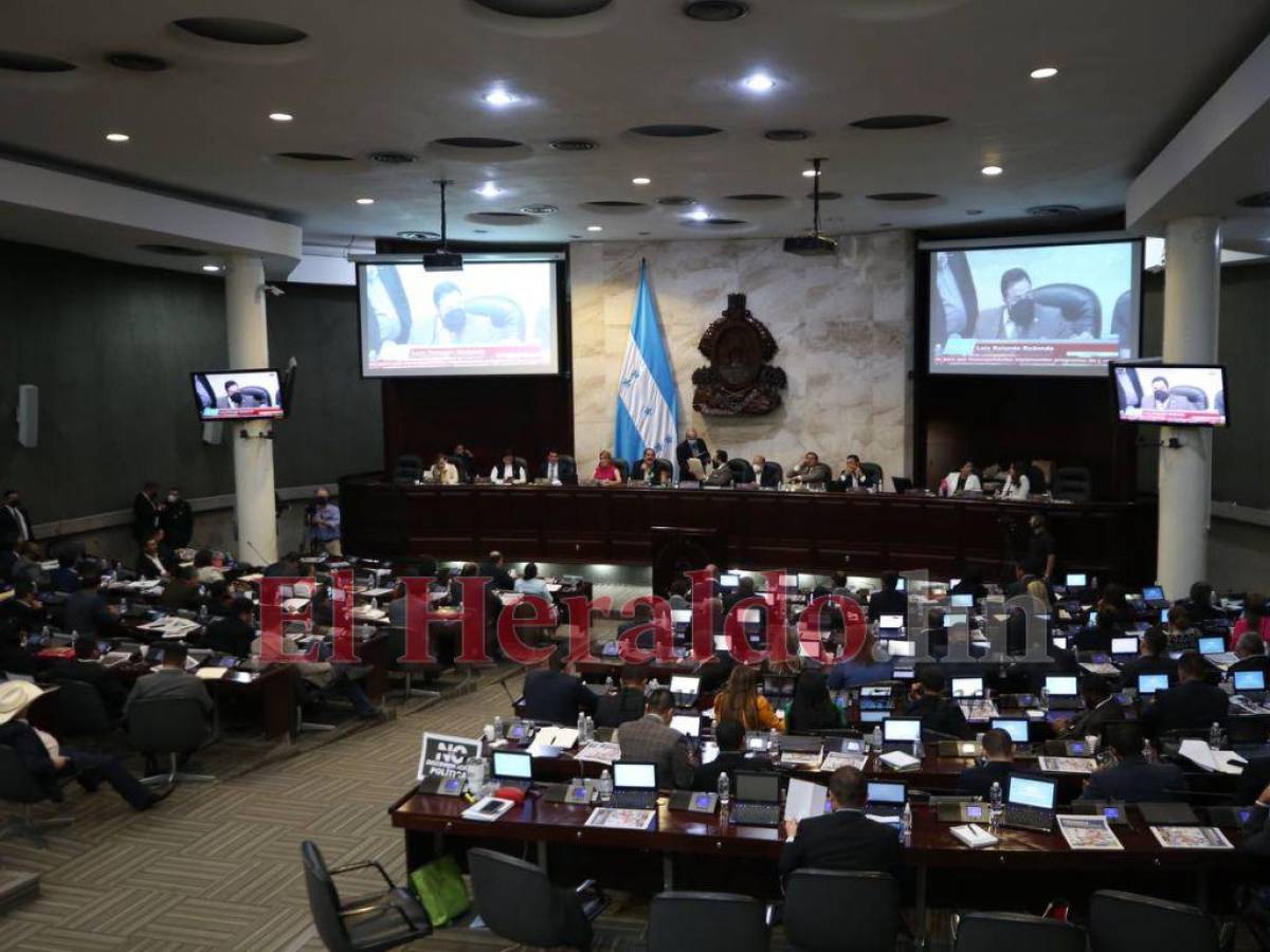 Honduras: La Constitución prohíbe a diputados postularse como magistrados a la CSJ
