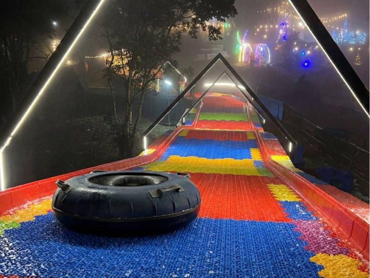 Mujer muere al lanzarse de tobogán en centro turístico de Colombia