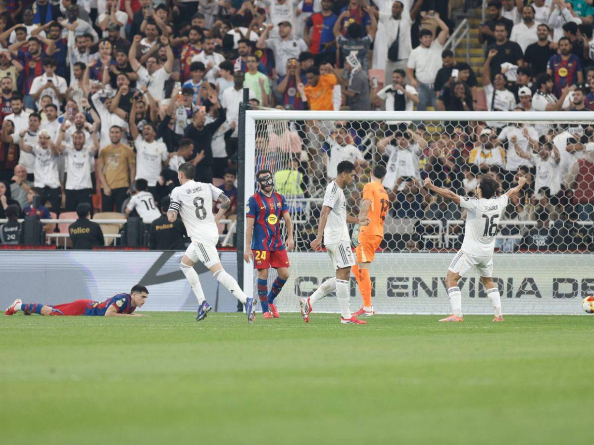 Partido exaltado, gesto de Vinicius con Araújo y la polémica con Asensio y De Jong