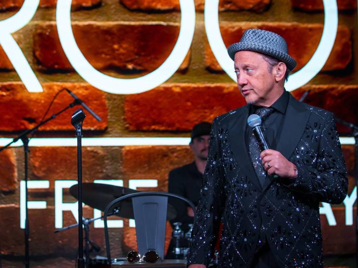 Rob Schneider se divorcia: su esposa presenta la demanda tras 15 años juntos