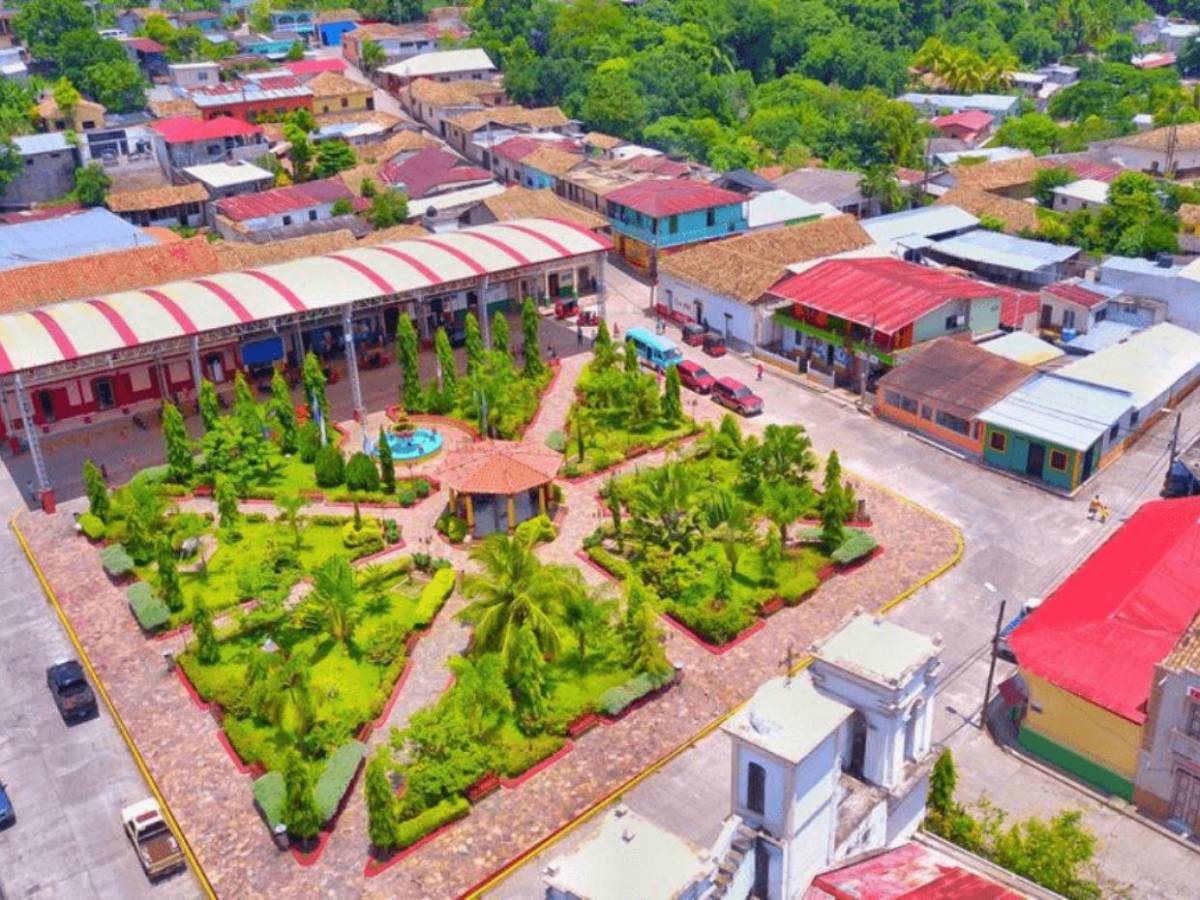 ¿Quiénes son los narcos con los que se reunió Mel Zelaya, según Romeo Vásquez?