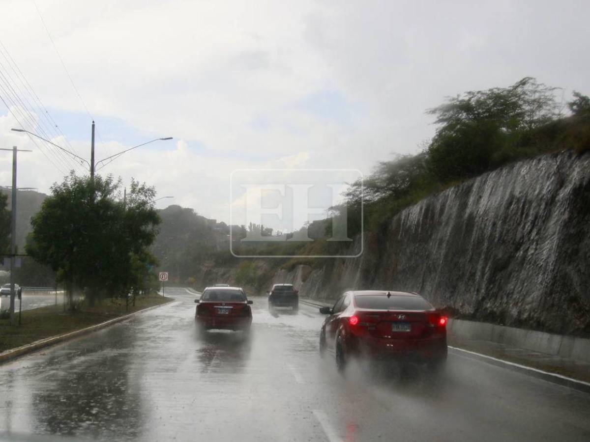 Lluvias con acumulados de hasta 30 milímetros: ¿dónde lloverá más este martes por vaguada?