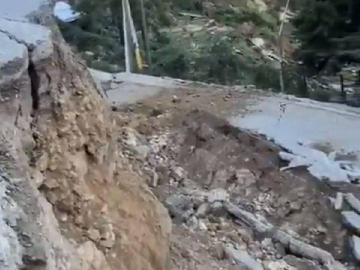 Totalmente inhabilitada: así despedazó falla geológica la carretera a Ocotepeque