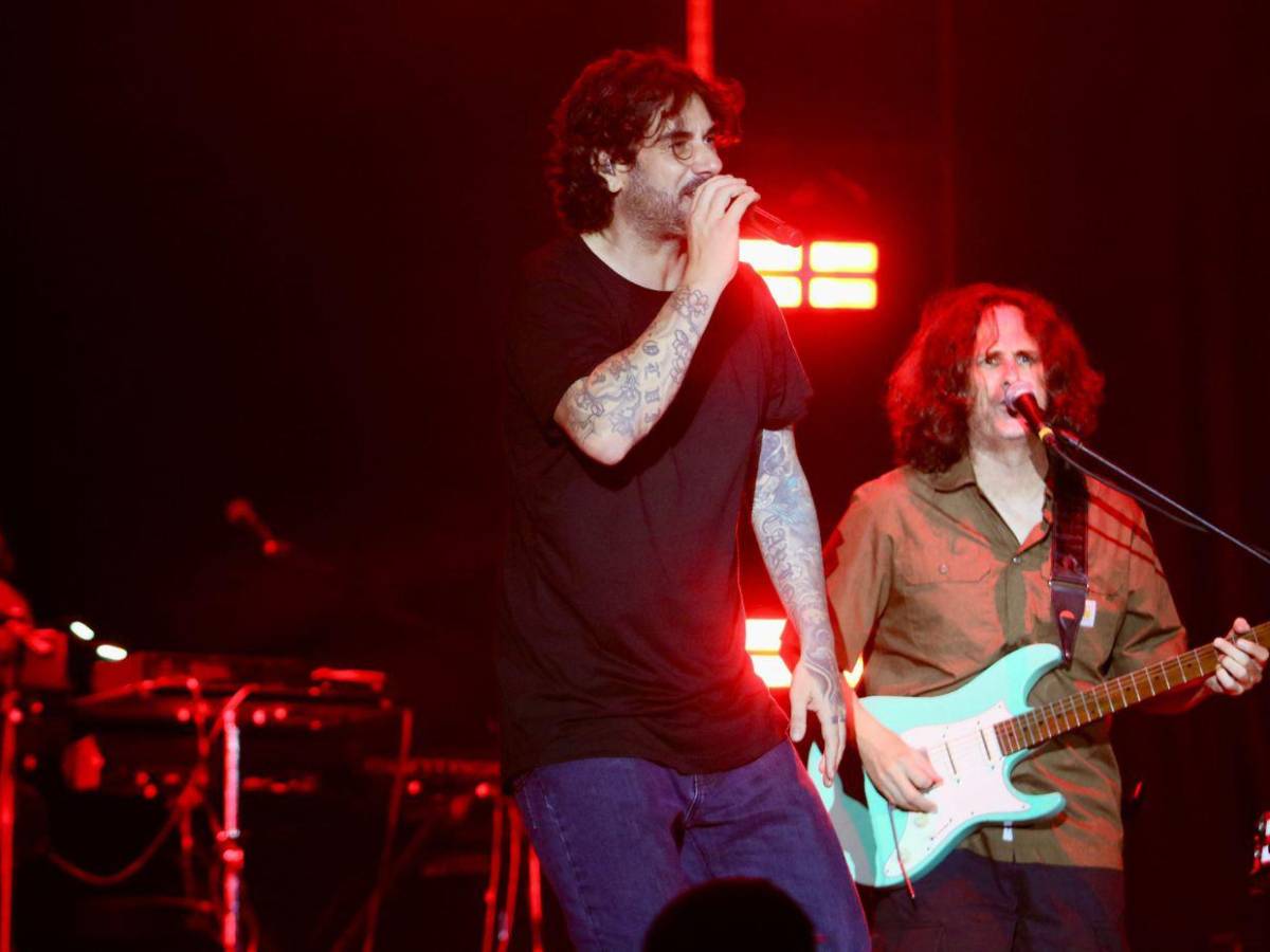 De Hijos del mal a Tu jardín con enanitos: El éxtasis de Melendi en Tegucigalpa