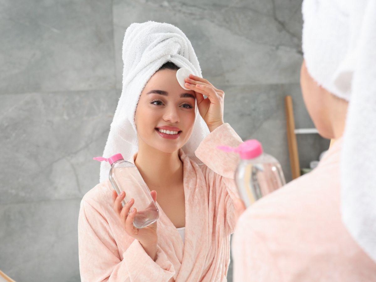 No cometa estos errores al desmaquillar su piel