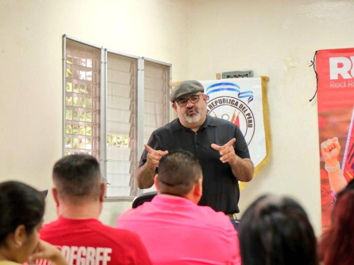 ¿Tiene dos cargos? El salario y las funciones de Gilberto Ríos, El Grillo, en el gobierno