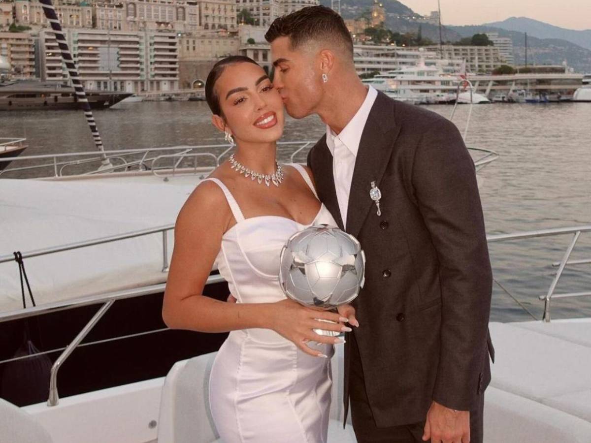 ¿Cuánto cuesta el anillo de diamante que Cristiano Ronaldo le dio a Georgina?